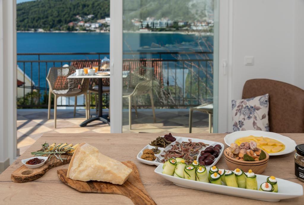 Arka Trogir Apartments - Seget Vranjica Eksteriør billede